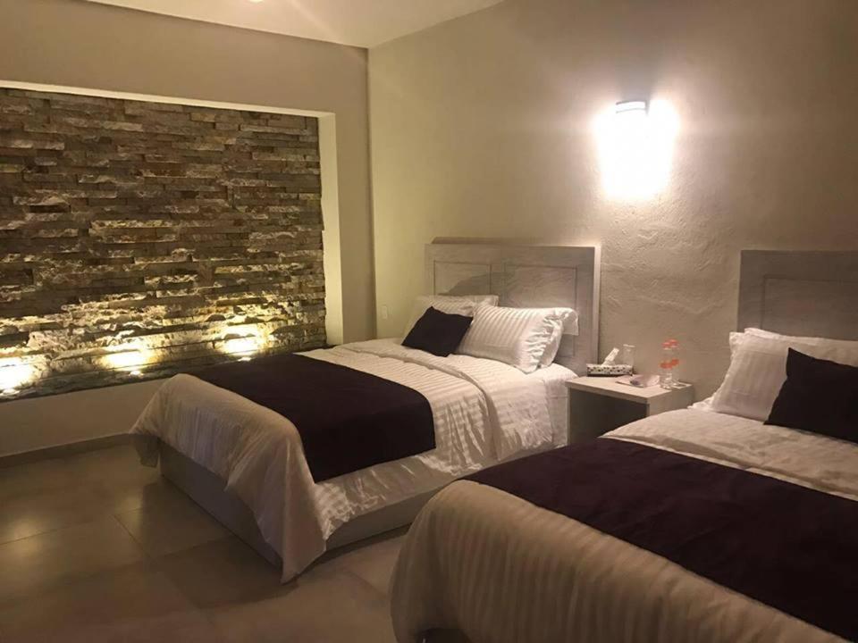 Hotel Don Faustino Бернал Екстериор снимка