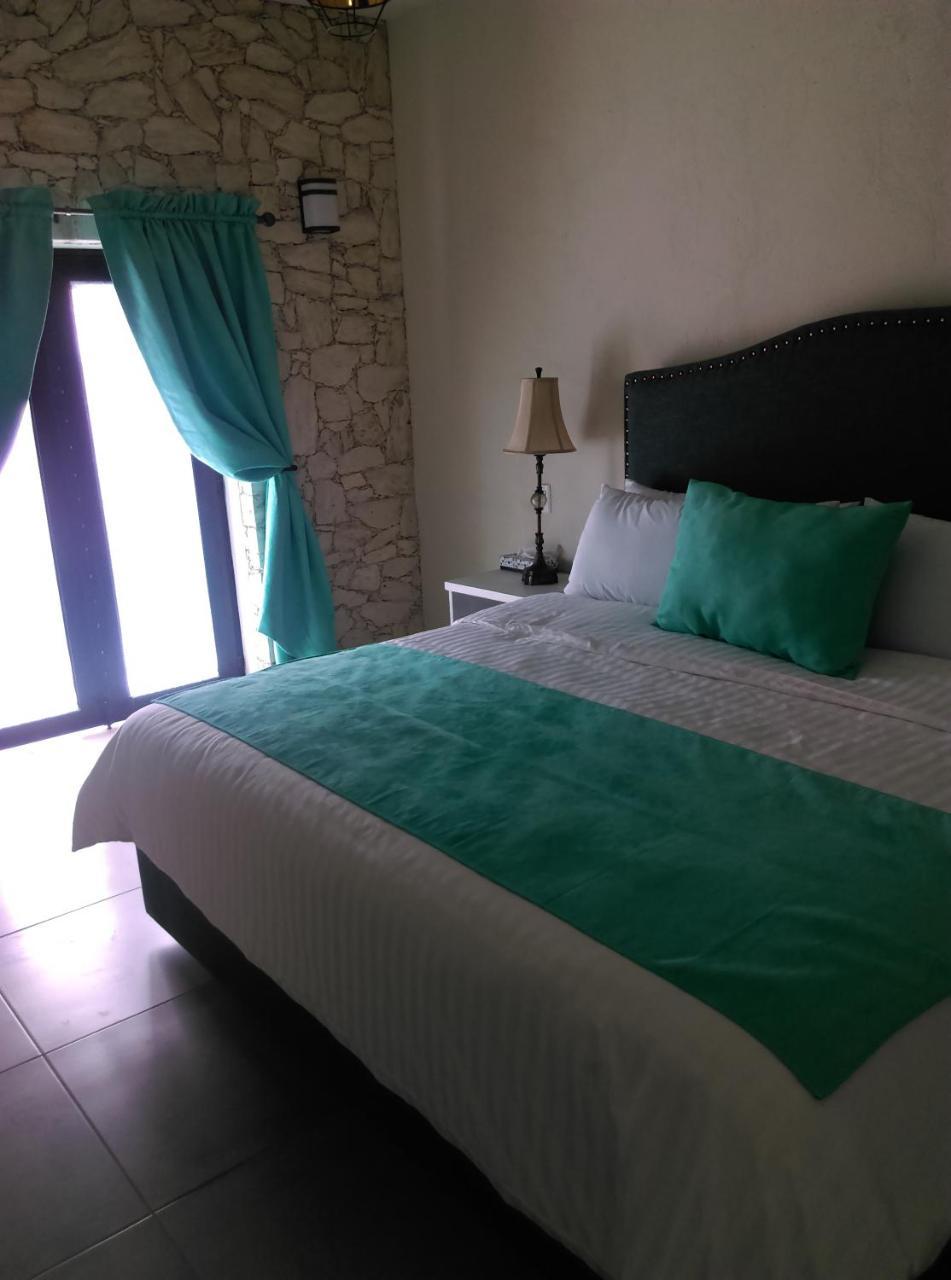 Hotel Don Faustino Бернал Екстериор снимка